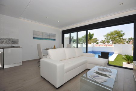 Obra Nueva - Chalet - Pilar de la Horadada