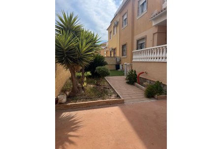 Sale - Maison de ville - Ciudad Quesada - Doña Pepa