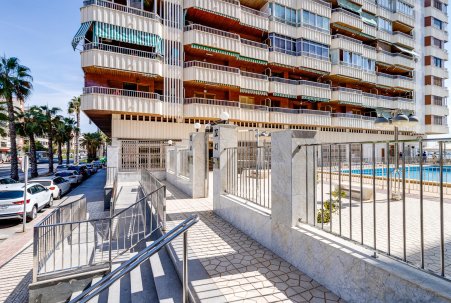 Sale - Apartment - Torrevieja - Playa del Acequión