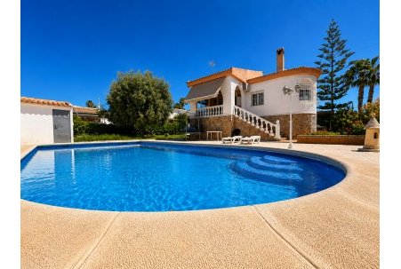 Sale - Villa - Torrevieja - La Siesta