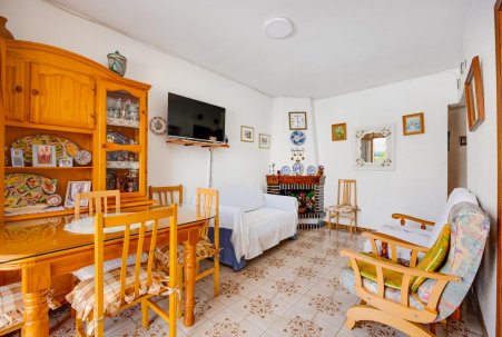 Sale - Bungalow - Torrevieja - Playa del Acequión