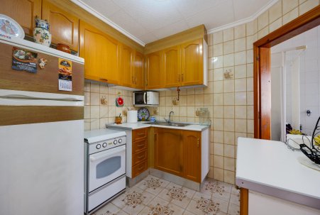 Sale - Bungalow - Torrevieja - Playa del Acequión