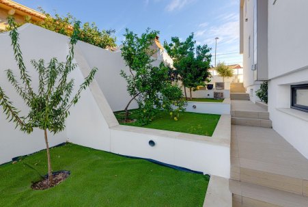 Sale - Villa - Torrevieja - Los Balcones