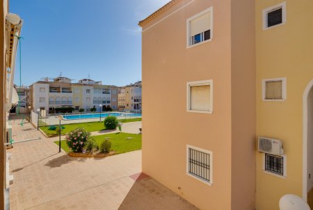 Sale - Bungalow - Torrevieja - playa de los naufragos