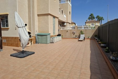 Sale - Villa - Guardamar del Segura - Urbanizaciones