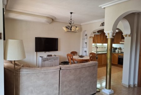 Sale - Villa - Guardamar del Segura - Urbanizaciones