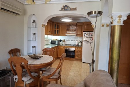 Sale - Villa - Guardamar del Segura - Urbanizaciones
