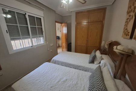 Sale - Villa - Guardamar del Segura - Urbanizaciones