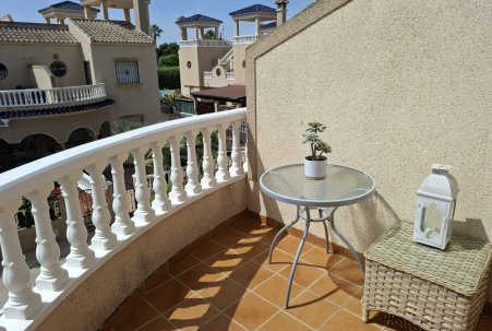 Sale - Villa - Guardamar del Segura - Urbanizaciones