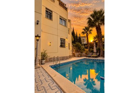 Sale - Villa - Dehesa de Campoamor - Las Ramblas Golf