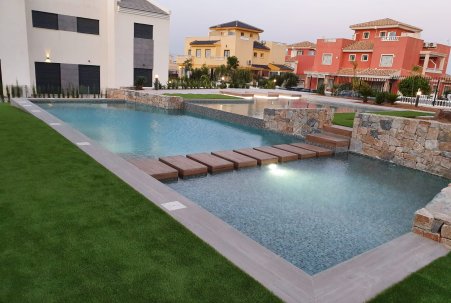 New Build - Maison de ville - Torrevieja