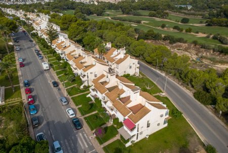 Sale - Bungalow - Orihuela Costa - Villamartín
