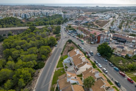 Sale - Bungalow - Orihuela Costa - Villamartín