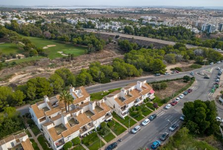 Sale - Bungalow - Orihuela Costa - Villamartín