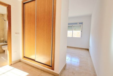 New Build - detached - Purias
