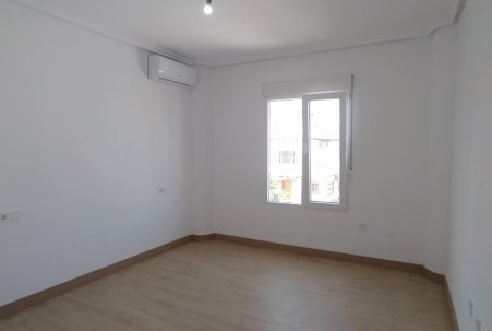 Sale - Townhouse / Duplex - Orihuela Costa - Cabo roig - La Zenia